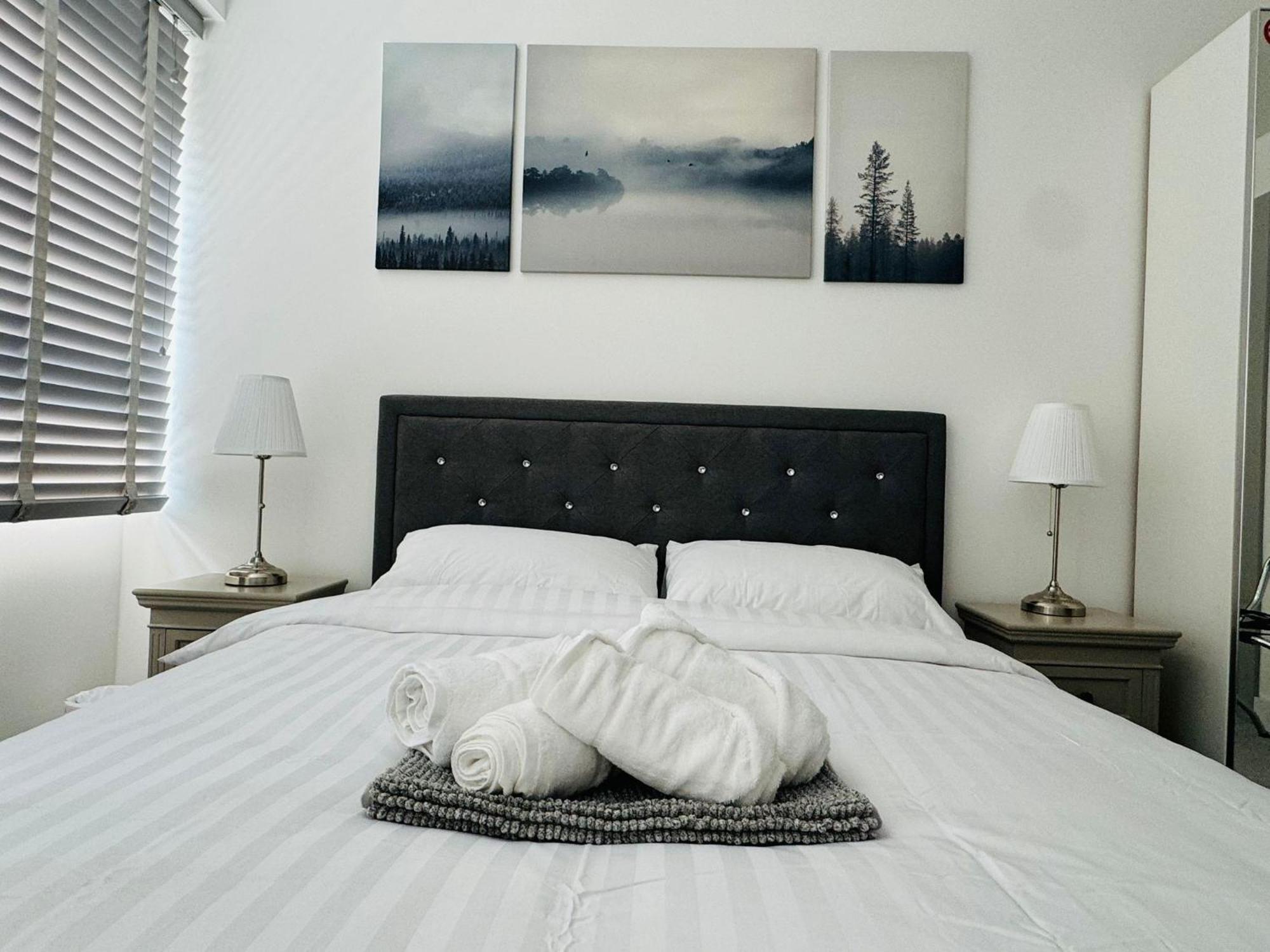 Goulden House C Homestay London